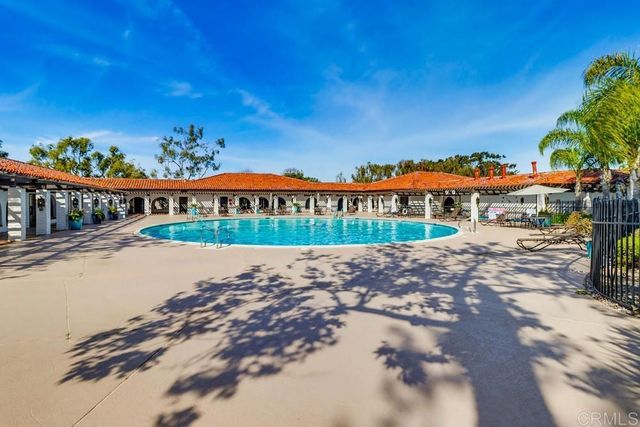 5229 Don Valdez Drive, Carlsbad, CA 92010