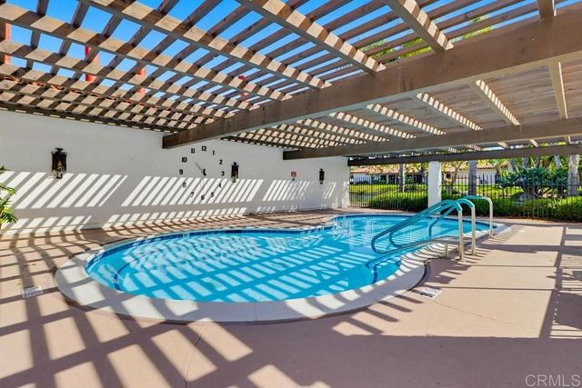 5229 Don Valdez Drive, Carlsbad, CA 92010