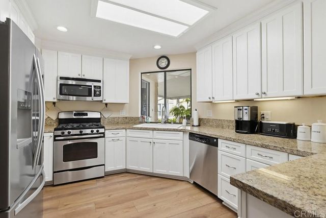 5229 Don Valdez Drive, Carlsbad, CA 92010