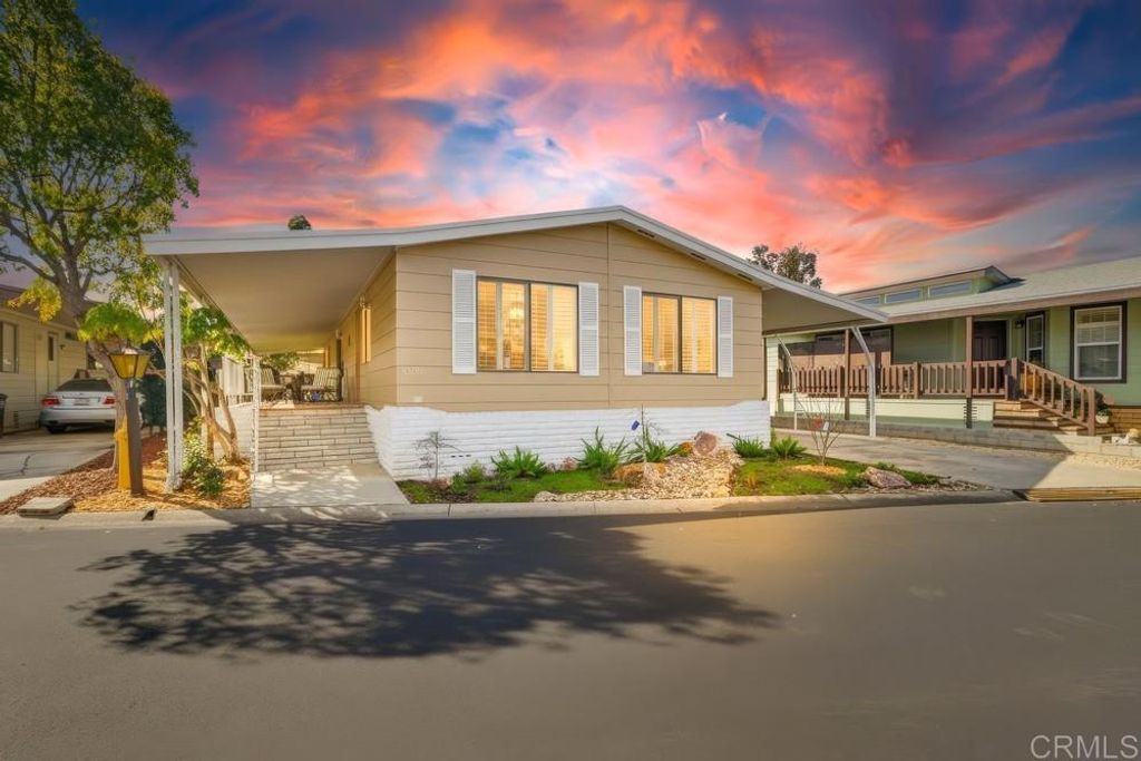 5229 Don Valdez Drive, Carlsbad, CA 92010