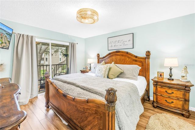 228 SUN VISTA COURT N 70, Treasure Island, FL 33706