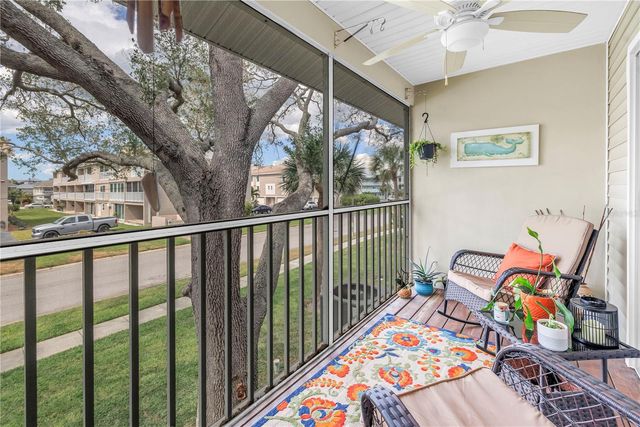 228 SUN VISTA COURT N 70, Treasure Island, FL 33706