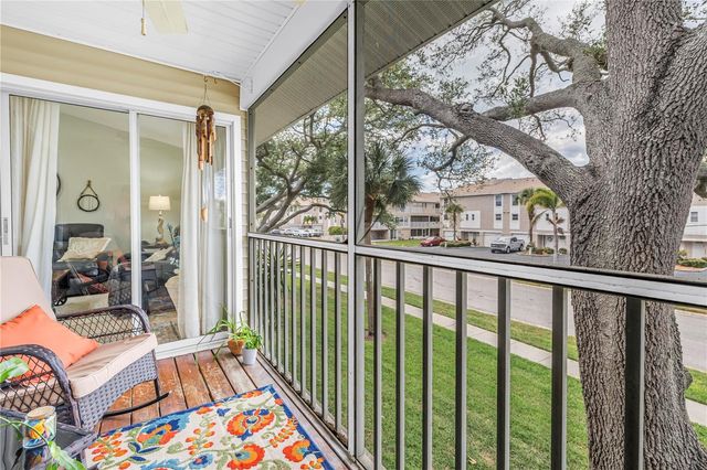 228 SUN VISTA COURT N 70, Treasure Island, FL 33706