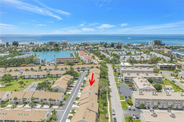 228 SUN VISTA COURT N 70, Treasure Island, FL 33706