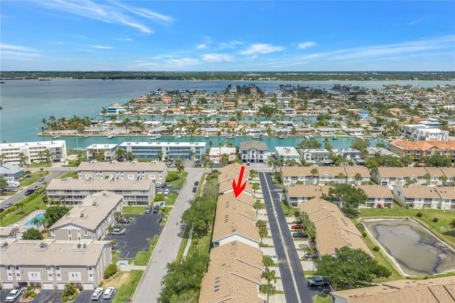 228 SUN VISTA COURT N 70, Treasure Island, FL 33706