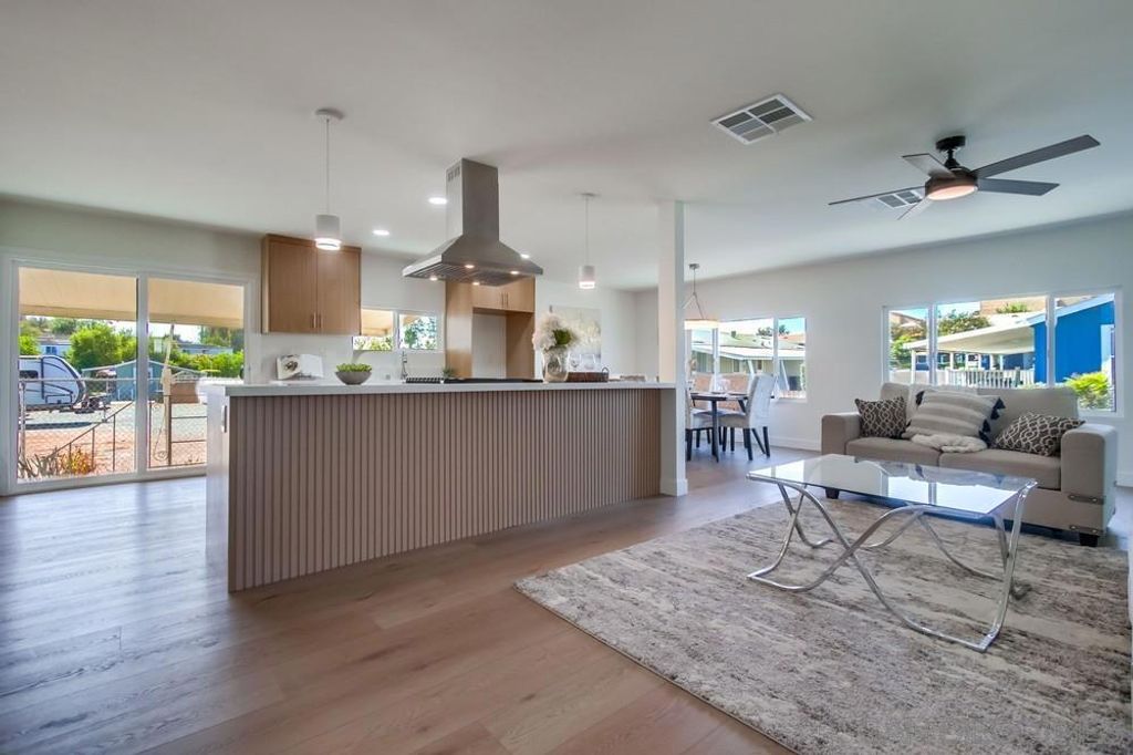 450 E Bradley Ave 157, El Cajon, CA 92021 — exterior
