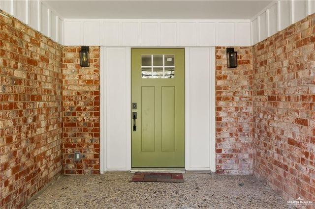 214 Santa Fe Street, Edinburg, TX 78541