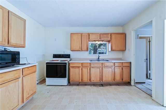 3736 E Canary Lane, Kingman, AZ 86409