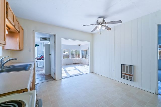 3736 E Canary Lane, Kingman, AZ 86409