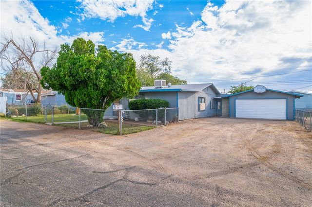 3736 E Canary Lane, Kingman, AZ 86409