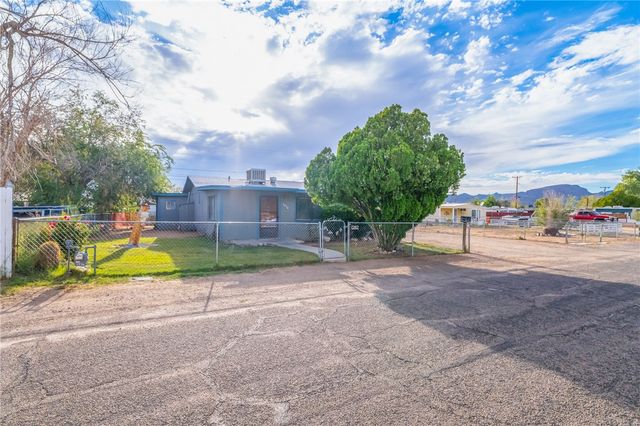 3736 E Canary Lane, Kingman, AZ 86409