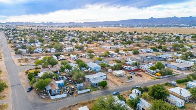 3736 E Canary Lane, Kingman, AZ 86409