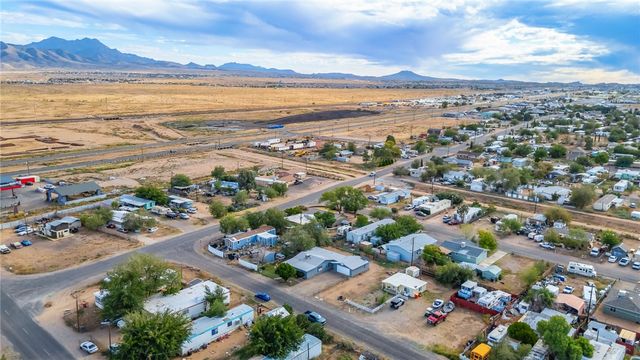 3736 E Canary Lane, Kingman, AZ 86409