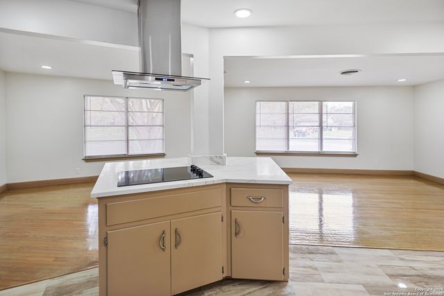 351 Northridge, San Antonio, TX 78209