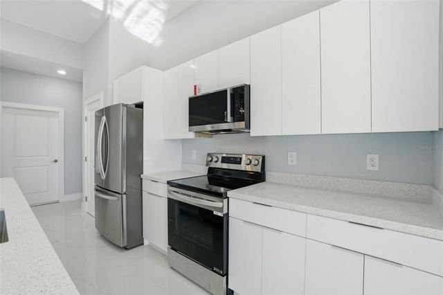 429 PALMYRA AVENUE, Lehigh Acres, FL 33974