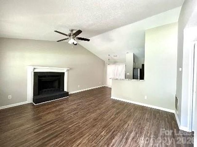 6530 Pineburr Road, Charlotte, NC 28211