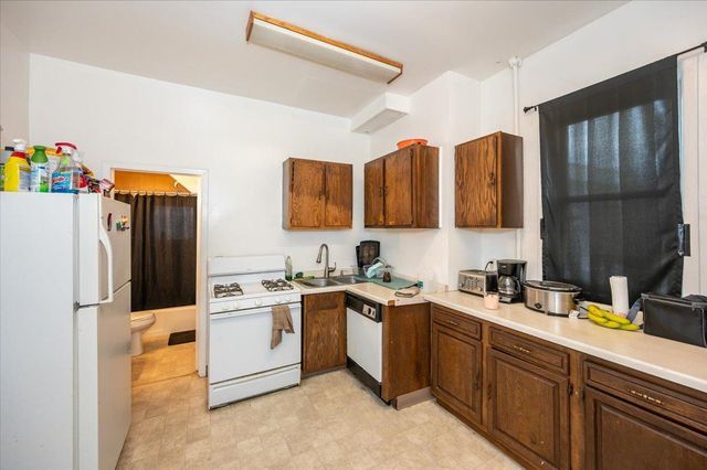 1028 Banks Avenue, Superior, WI 54880