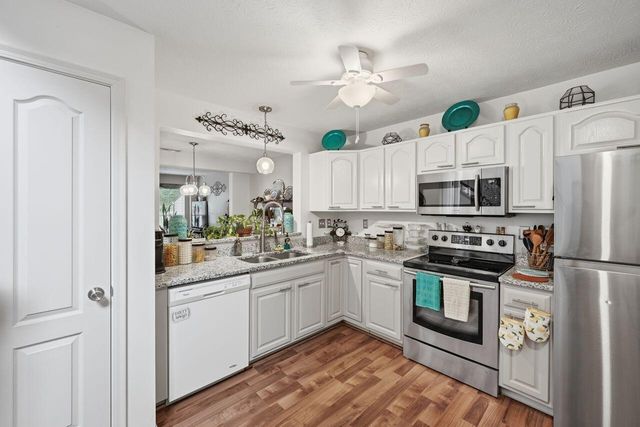 1836 Cliffview Lane, Florence, KY 41042