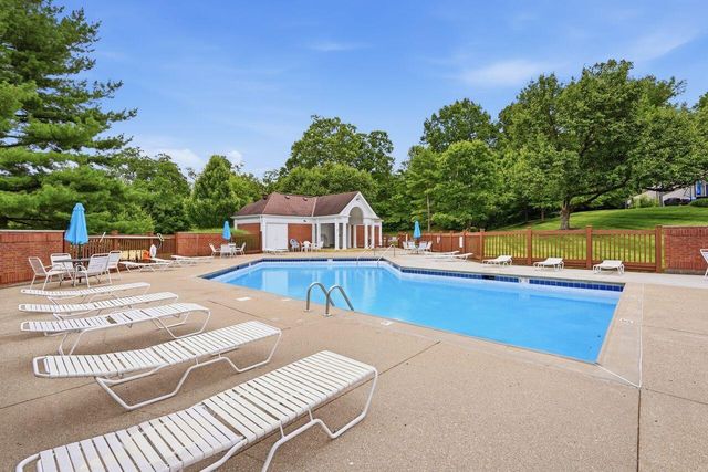 1836 Cliffview Lane, Florence, KY 41042