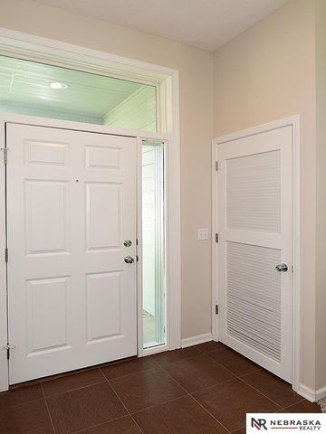 20911 Hampton Circle, Gretna, NE 68028
