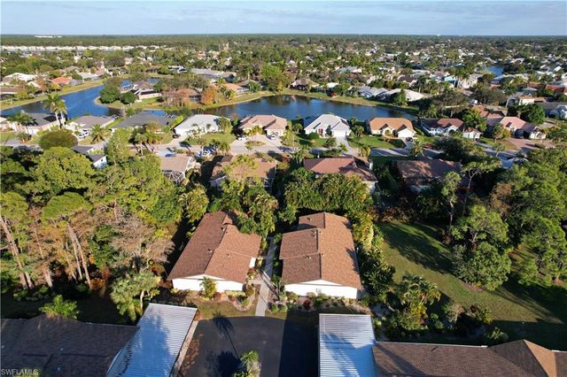 1031 Pine Isle LN 1031, Naples, FL 34112