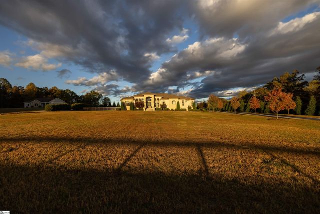 3505 Ballenger Road, Greer, SC 29651