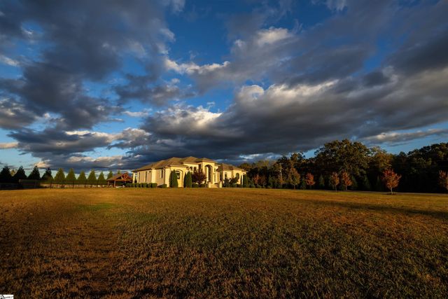 3505 Ballenger Road, Greer, SC 29651