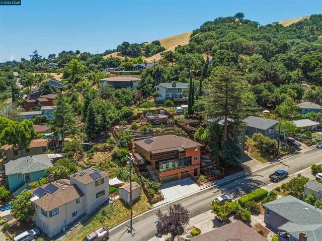 60 Arreba St, Martinez, CA 94553