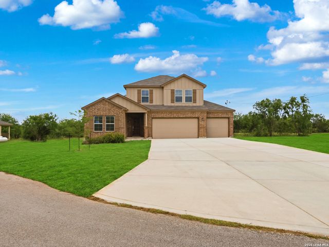 132 RENO TRL, Floresville, TX 78114