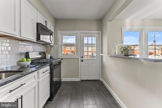 1324 CROFTON RD, Baltimore, MD 21239