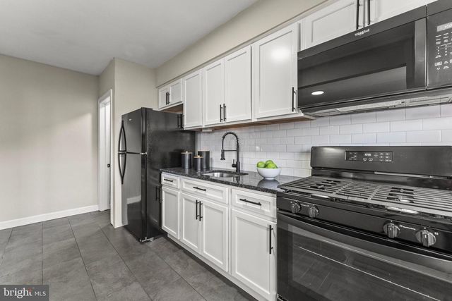 1324 CROFTON RD, Baltimore, MD 21239