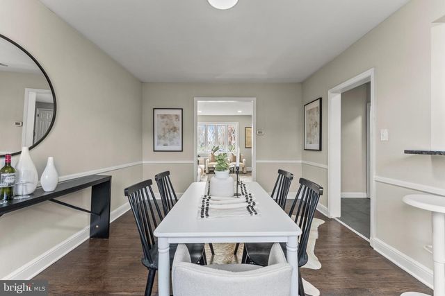 1324 CROFTON RD, Baltimore, MD 21239