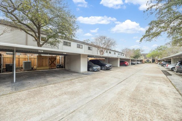 3776 Lake Street, Houston, TX 77098