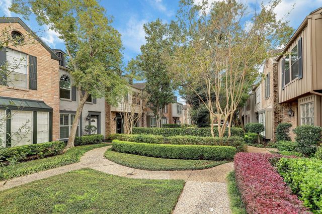 3776 Lake Street, Houston, TX 77098