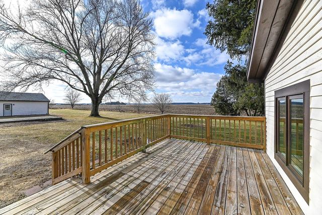 N6267 County Road P, Delavan, WI 53115