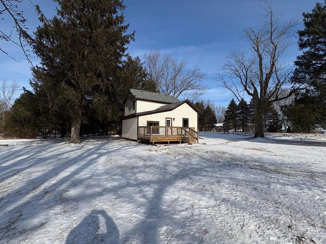 N6267 County Road P, Delavan, WI 53115