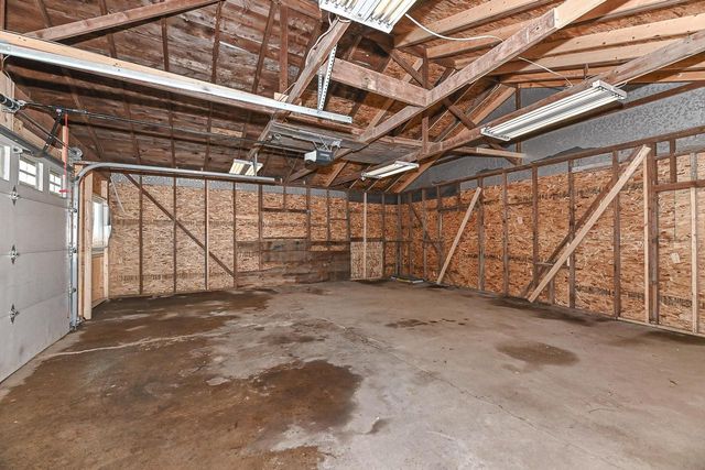 N6267 County Road P, Delavan, WI 53115