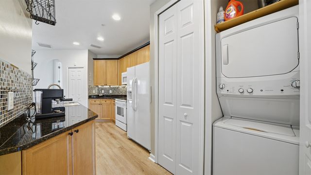 305 Via Castilla 203, St Augustine, FL 32095