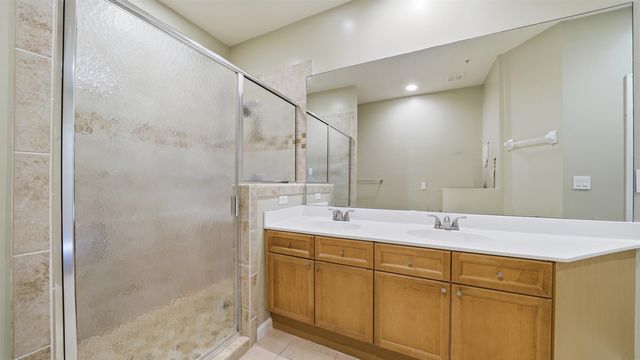 305 Via Castilla 203, St Augustine, FL 32095