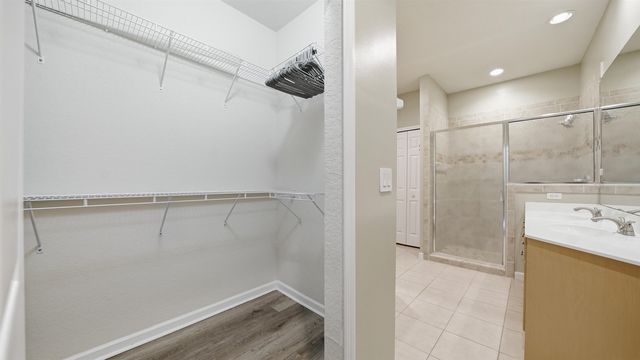 305 Via Castilla 203, St Augustine, FL 32095