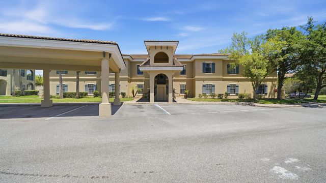 305 Via Castilla 203, St Augustine, FL 32095