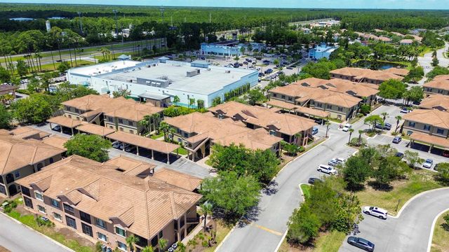 305 Via Castilla 203, St Augustine, FL 32095