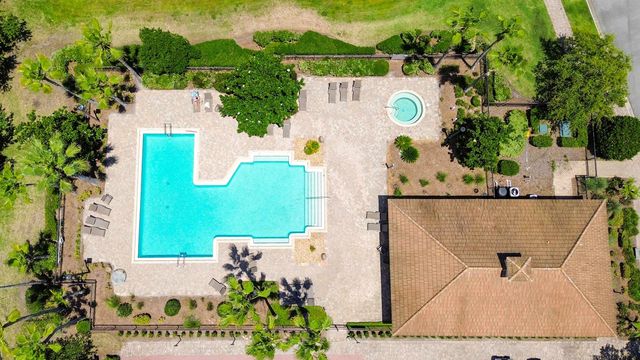 305 Via Castilla 203, St Augustine, FL 32095