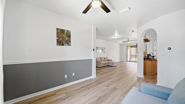 305 Via Castilla 203, St Augustine, FL 32095