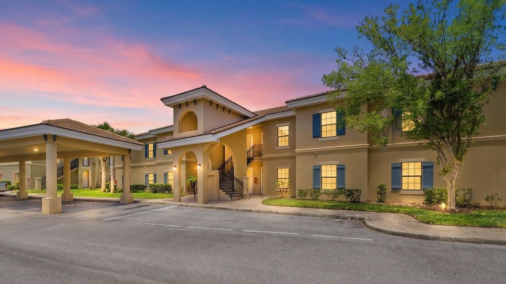 305 Via Castilla 203, St Augustine, FL 32095