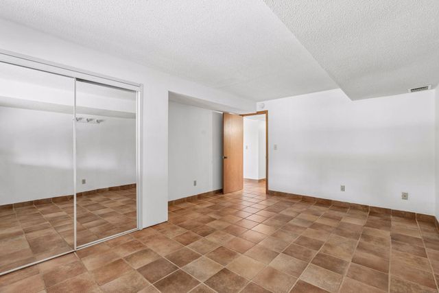 332 Brooks Avenue E, Little Canada, MN 55117