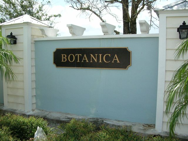 335 E Thatch Palm Circle 105, Jupiter, FL 33458