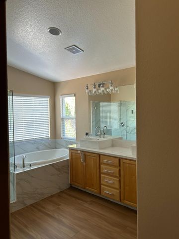 1374 Bayberry Ct, Lincoln, CA 95648