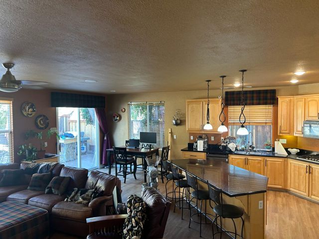 1374 Bayberry Ct, Lincoln, CA 95648