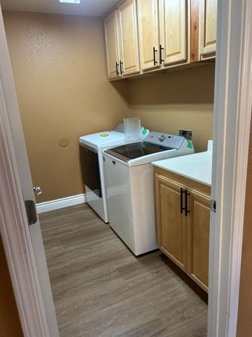 1374 Bayberry Ct, Lincoln, CA 95648